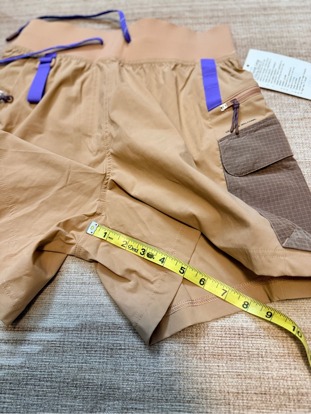 Lululemon | High Rise Cargo Shorts | Multi-Pocket | Tan/Purple | Size 6 | NWT - Picture 7 of 12